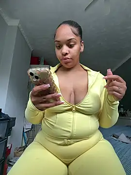 Snapshot of Regina69slut chatting on 6, 5, 2026 Regina69slut online show from 6, 5, 2026