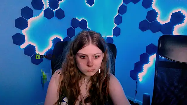 foxy tease  online show from 27, 11, 2025