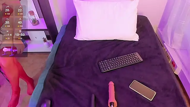 Samaraa Smith online show from 2, 10, 2025