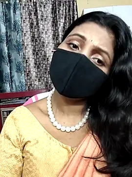 Snapshot of Hotty_Sonali chatting on 8, 5, 2026 Hotty Sonali online show from 8, 5, 2026