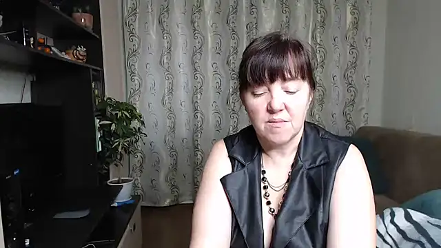 Illusionq online show from 10, 10, 2025