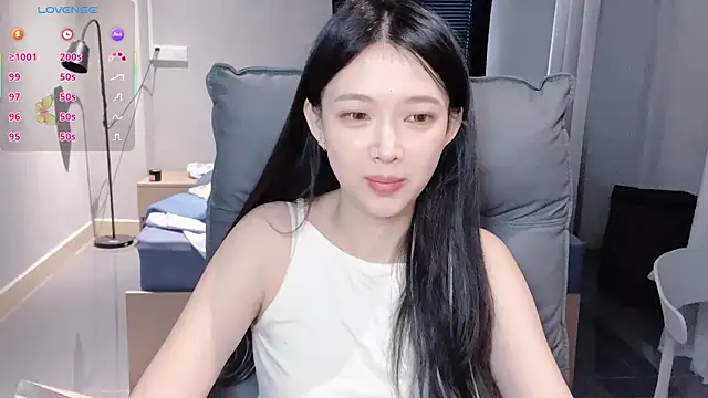 NiNi-baby520 online show from 21, 11, 2025