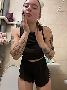 StephanieMur online show from 27, 11, 2025