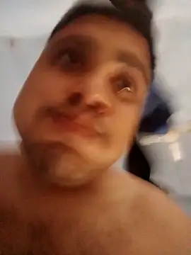 Desirock001 online show from 25, 4, 2026