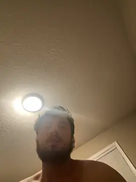 blueeyedman8 online show from 17, 4, 2026