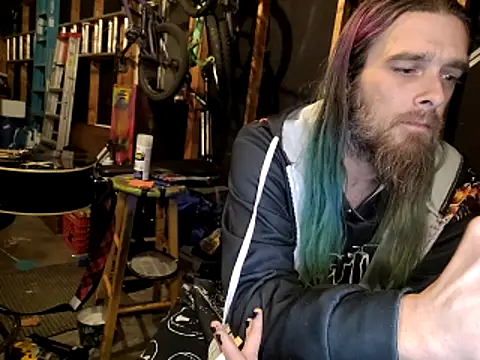 thejuicybacon online show from 18, 11, 2025