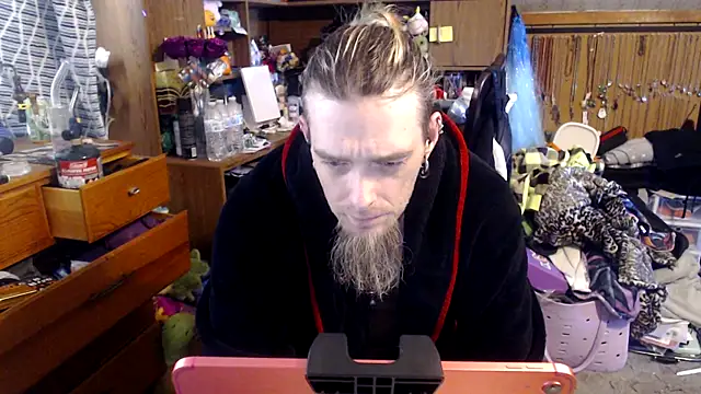 thejuicybacon online show from 6, 4, 2026