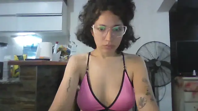 loliporomero online show from 24, 10, 2025