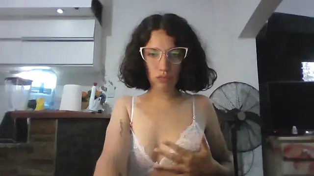 loliporomero online show from 6, 11, 2025