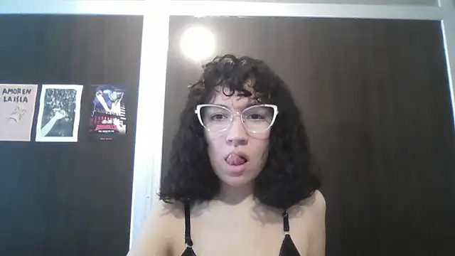 loliporomero online show from 17, 7, 2026