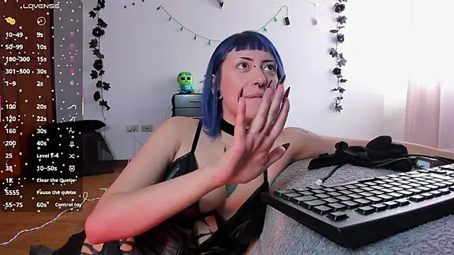 kattusauruss online show from 1, 10, 2025