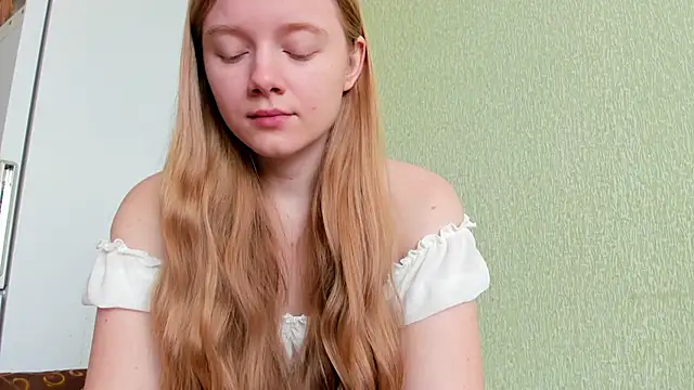 Snapshot of Eva_yamioka chatting on 14, 9, 2025 Eva yamioka online show from 14, 9, 2025