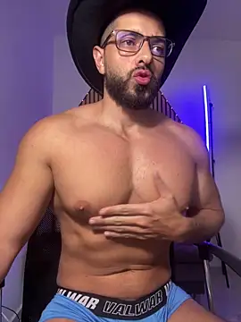 Snapshot of magnumchris chatting on 2, 2, 2026 magnumchris online show from 2, 2, 2026