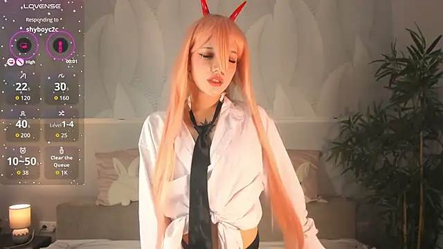 Snapshot of Molly_Platt chatting on 24, 10, 2025 Molly Platt online show from 24, 10, 2025