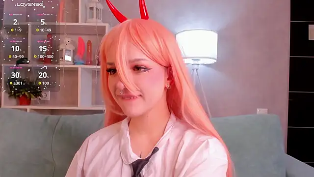 Snapshot of Molly_Platt chatting on 28, 10, 2025 Molly Platt online show from 28, 10, 2025