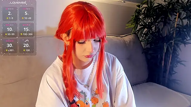 Snapshot of Molly_Platt chatting on 27, 11, 2025 Molly Platt online show from 27, 11, 2025