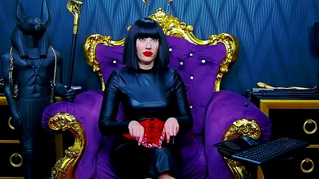 LaraMaeve online show from 18, 12, 2025