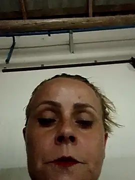 Snapshot of trepadorgalhudo chatting on 2, 12, 2025 trepadorgalhudo online show from 2, 12, 2025