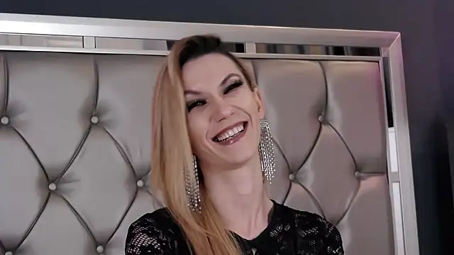 MayaHale online show from 19, 3, 2026