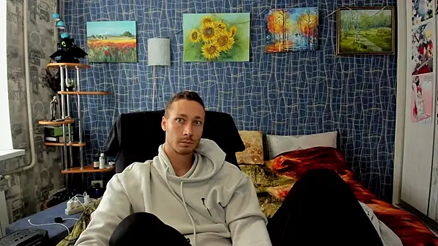 Snapshot of CuteBoy228 chatting on 30, 10, 2025 CuteBoy228 online show from 30, 10, 2025