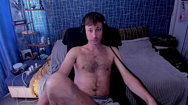 CuteBoy228 online show from 30, 7, 2026
