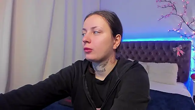 LilaVame online show from 8, 11, 2025