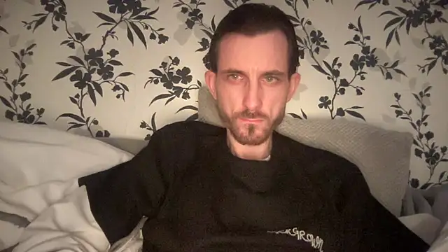 Big8inchUncutCock online show from 9, 4, 2026