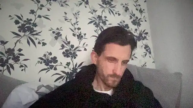 Big8inchUncutCock online show from 28, 4, 2026