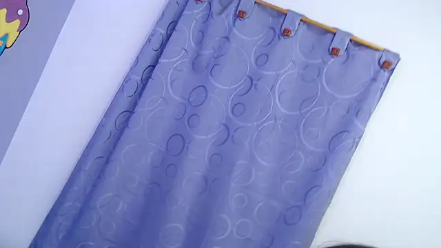 skinnykalitzo18 online show from 14, 1, 2026