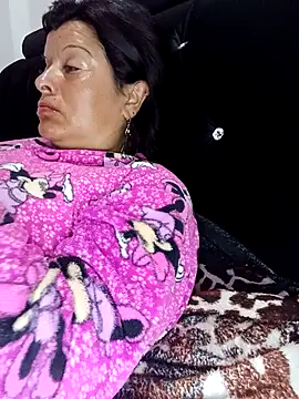 Hanna Kieran online show from 5, 10, 2025