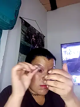 Hanna Kieran online show from 12, 10, 2025