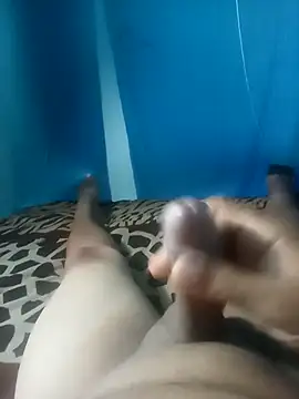 Snapshot of cora08 chatting on 9, 11, 2025 cora08 online show from 9, 11, 2025