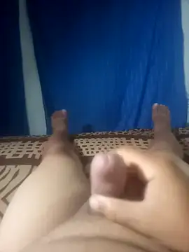 Snapshot of cora08 chatting on 14, 11, 2025 cora08 online show from 14, 11, 2025