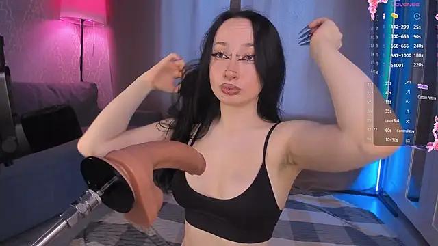 Juicy Vikki online show from 18, 3, 2026