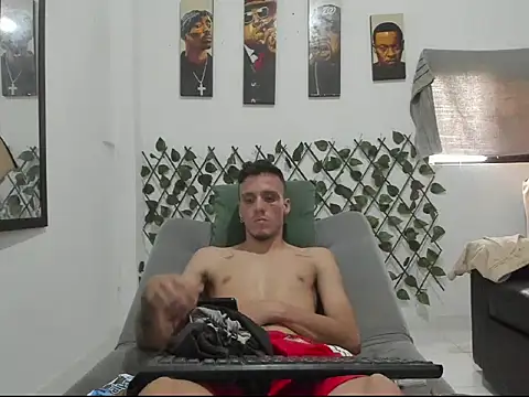 Latins Boss online show from 5, 4, 2026