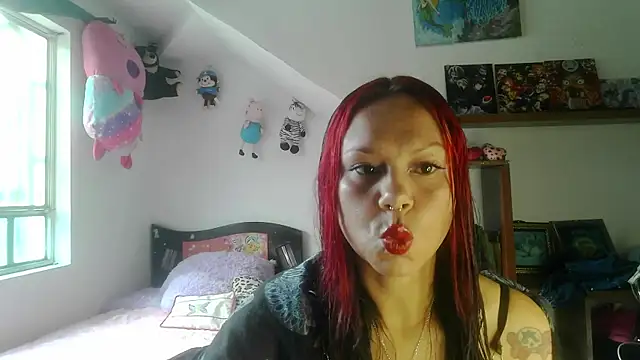 Snapshot of house-starblue chatting on 20, 5, 2026 house-starblue online show from 20, 5, 2026