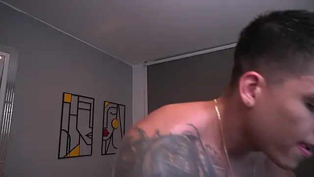 tyler muscle1 online show from 20, 2, 2026