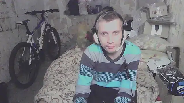 makarov1993 online show from 4, 10, 2025