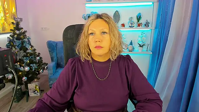 NinaStarle online show from 16, 12, 2025