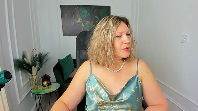 Snapshot of NinaStarle chatting on 26, 4, 2026 NinaStarle online show from 26, 4, 2026
