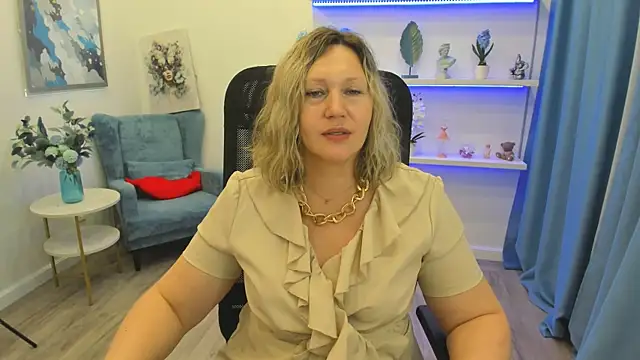 Snapshot of NinaStarle chatting on 16, 5, 2026 NinaStarle online show from 16, 5, 2026