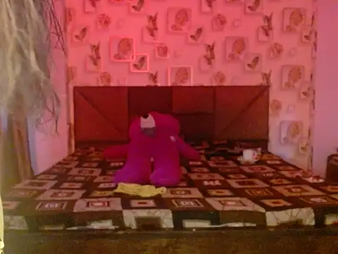 Snapshot of BABY_RANI_ chatting on 18, 9, 2025 BABY RANI online show from 18, 9, 2025