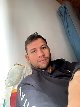 Michaell Spinelly online show from 25, 10, 2025