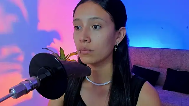 alicemoon   online show from 13, 11, 2025