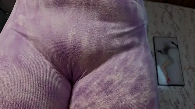 Larissa Antonella online show from 8, 4, 2026