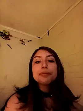 Snapshot of Caos_lily chatting on 13, 11, 2025 Caos lily online show from 13, 11, 2025