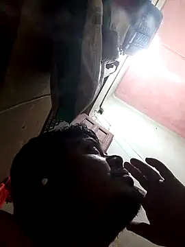 CatchingBouquet online show from 3, 10, 2025