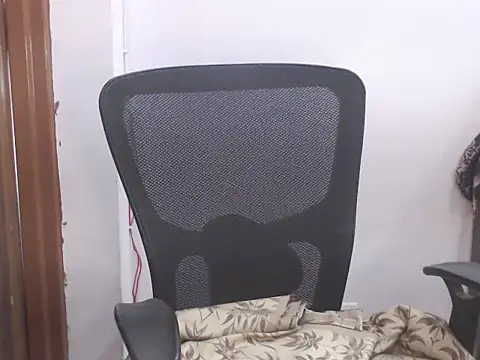 Snapshot of Horny_sha chatting on 20, 9, 2025 Horny sha online show from 20, 9, 2025