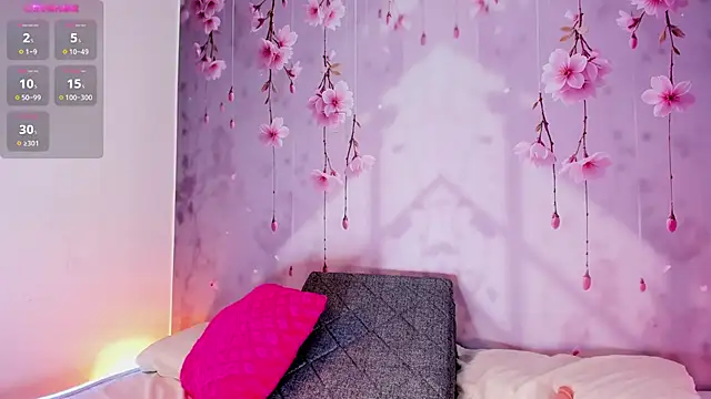 Lorrainee  online show from 25, 9, 2025