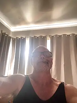 Snapshot of kyzabobo chatting on 29, 11, 2025 kyzabobo online show from 29, 11, 2025